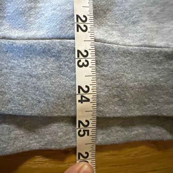 Mitchell & Ness Miami Heat medium crewneck sweatshirt - Picture 8 of 9